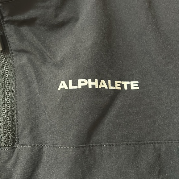 12. Alphalete Athletics EXP Tech Windbreaker In Black Matter Size Small - Picture 4 of 5